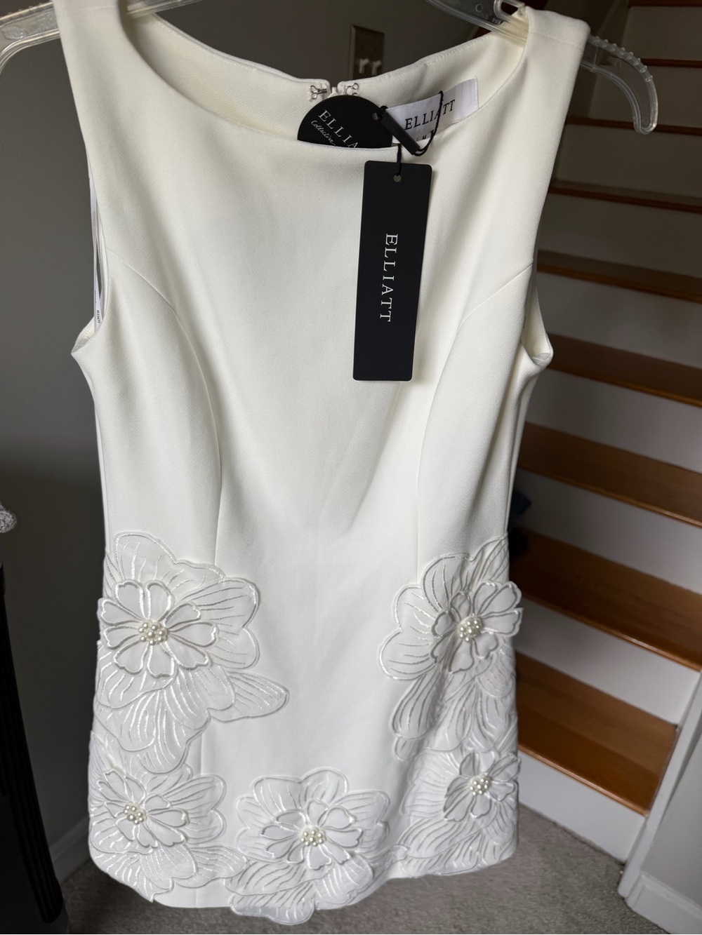 NWT Janelle Mini Dress In White - Picture 2 of 9